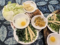 -桥香园云南过桥米线(金马碧鸡店)