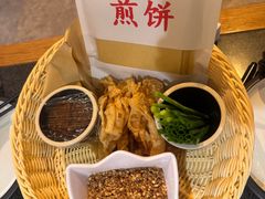 -鲁菜根·泰安菜(万达店)