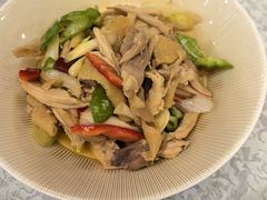 -汗腾格里·风味餐厅(新疆驻京办店)