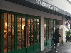 门面-星巴克(武康路店)