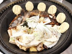 -田家大院东北农家菜铁锅炖(西安总店)