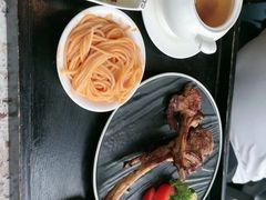 -华强广场酒店-椰香高空自助餐厅