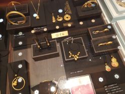 -老庙黄金(龙之梦购物公园店)
