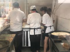 -小姜锅贴(凤凰街店)