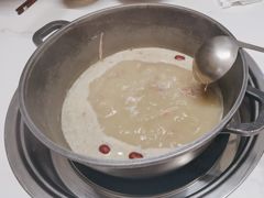 -汤宴·参须肚包鸡(南京路店)