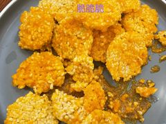 咸蛋黄焗锅巴-老光跃特色餐馆