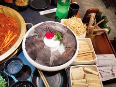 -沸炉重庆老火锅(军事博物馆店)