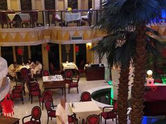 -碧中海汤泉汗蒸酒店