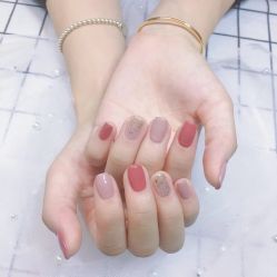 -Pink You美甲美睫纹绣定制中心