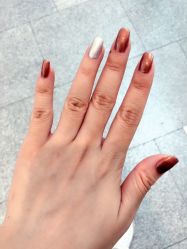 -进巍美甲美睫店