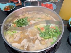 -老城鲜·小海鲜贝贝煲火锅(壹方城店)
