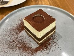 -必胜客(百联又一城店)