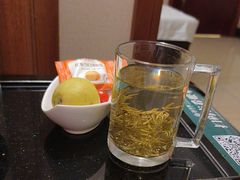 -颐而康·按摩·艾灸·足疗(南岸晶都店)