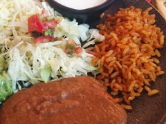 墨西哥饭配土豆泥-Pistolera Mexican Cantina女枪手墨西哥餐厅(碧云路店)