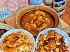 -彧玖食坊·川式砂锅酒馆(成山路店)