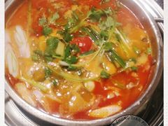 -雷山鱼酱酸汤鱼·酸汤牛肉(花果园T1区店)