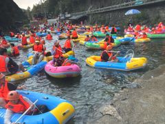 -安吉龙王山峡谷漂流