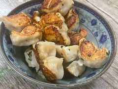 -无名氏宵夜小摊(祝家三姐妹馄饨店)
