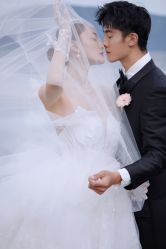 -上花轿婚纱摄影