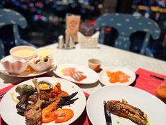 -锦厨国际自助餐厅 · 云端景观 (昆明索菲特大酒店)