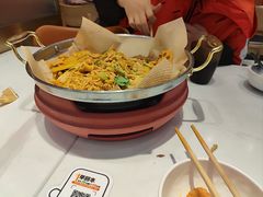 -红渡小香·牛肉麻辣香锅(车站南路店)