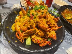 咸香蛋黄小龙虾-虾易落味(杭州黄龙万科中心店)