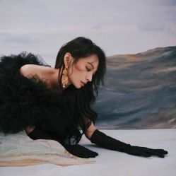 -变画·发型STUDIO