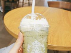 -星巴克臻选(华堂·新辰汇店)