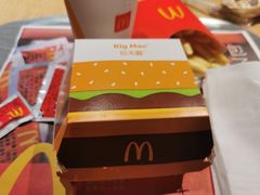 -麦当劳(中山公园龙之梦店)