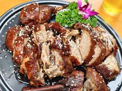 冰糖小麻鸭-小饕荟雅安贡椒鱼鲜馆(广福桥店)