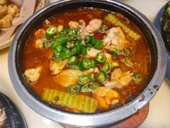 石锅牛蛙-苏乡兰亭·新派淮扬菜(吾悦广场店)