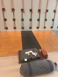 -成都阿难陀艾扬格瑜伽中心