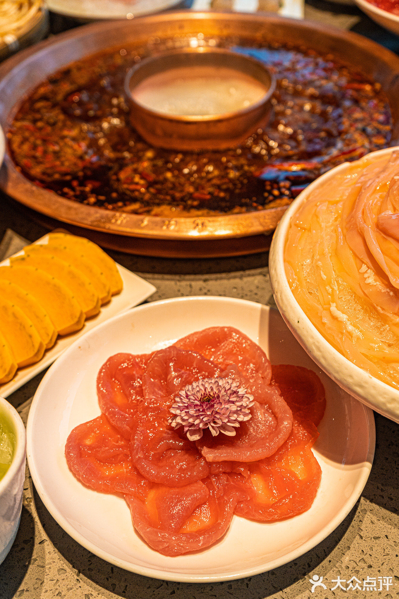 重庆探店！春天怎么能少的了美味的火锅