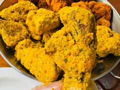 -BHC炸鸡(明洞总店)