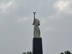 -侵华日军南京大屠杀遇难同胞纪念馆-停车场