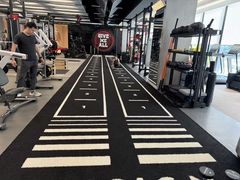 -FUSION FITNESS 热炼健身(万象天地店)