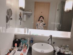 -上海虹桥西郊假日酒店