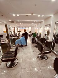 -Coo Hair salon