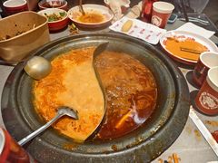 -生活如沸·顺德水牛奶火锅(大学路店)