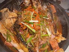 -鸣记脆皮烤鱼·海鲜烤鱼(三八广场店)