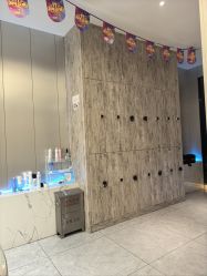 -PE SALON