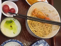 -百年老字号·观振兴蟹黄面·三虾面·苏式面(观前街富仁坊巷店)