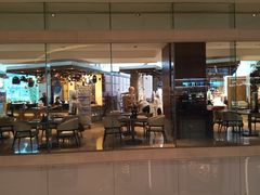 -怡咖啡海鲜自助餐厅(浦东香格里拉店)