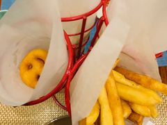 脆炸拼盘-摇滚披萨(长春街店)