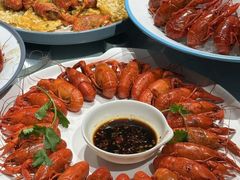 -杨氏青龙虾·吃蟹季(金盛路总店)