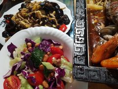 -东来菜馆•手抓海鲜家常菜•海鲜锅贴(鸽子窝店)