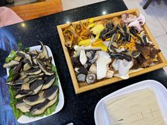 -草墩罗非鱼庄•野生菌•腊排骨(七星街上段店)