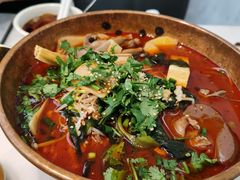 -成都你六姐·牛肉冒菜·麻辣香锅(长泰广场店)