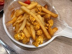 -佰搭果·广式茶餐厅(西华路店)