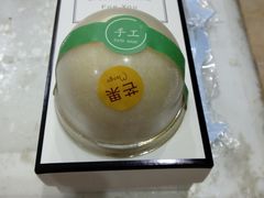 -蜜蜂小象·榴莲千层蛋糕(时代汇11栋店)